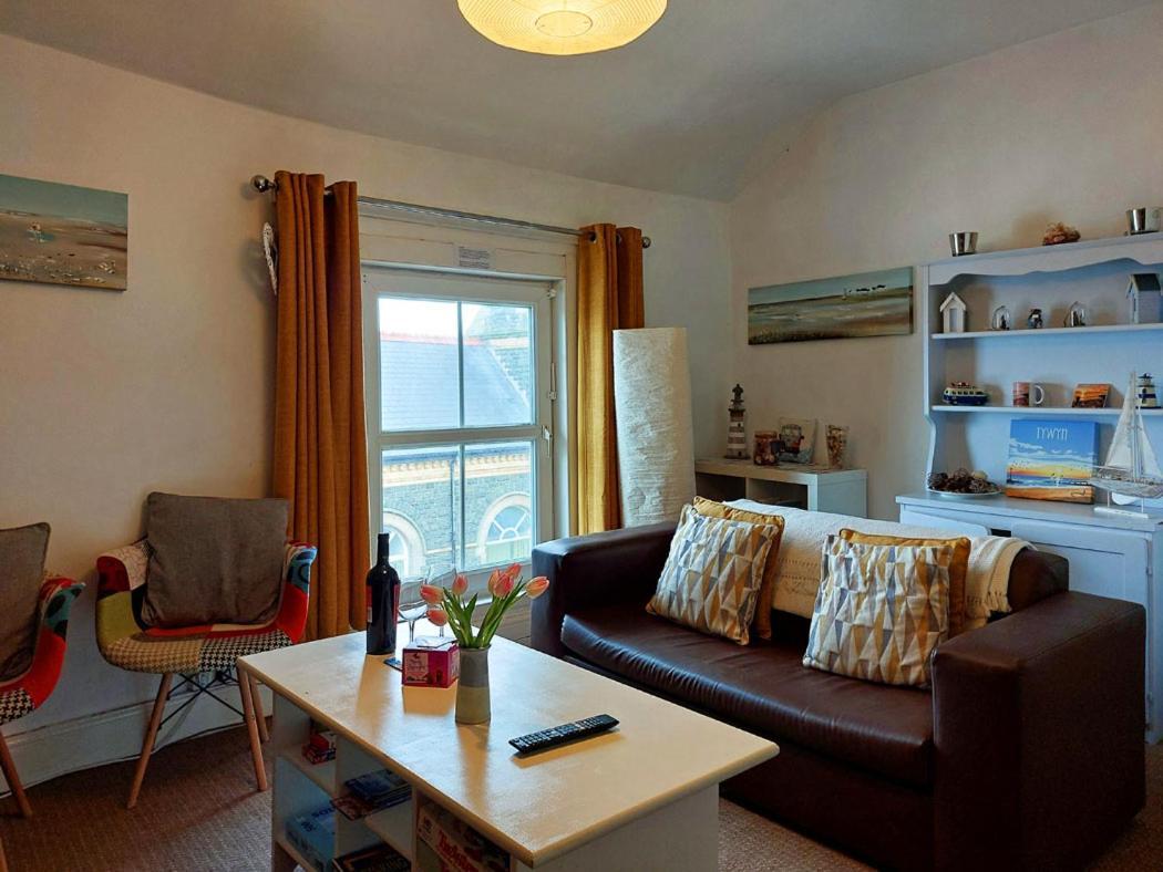 Salt Marsh Apartment ทิวิน ภายนอก รูปภาพ